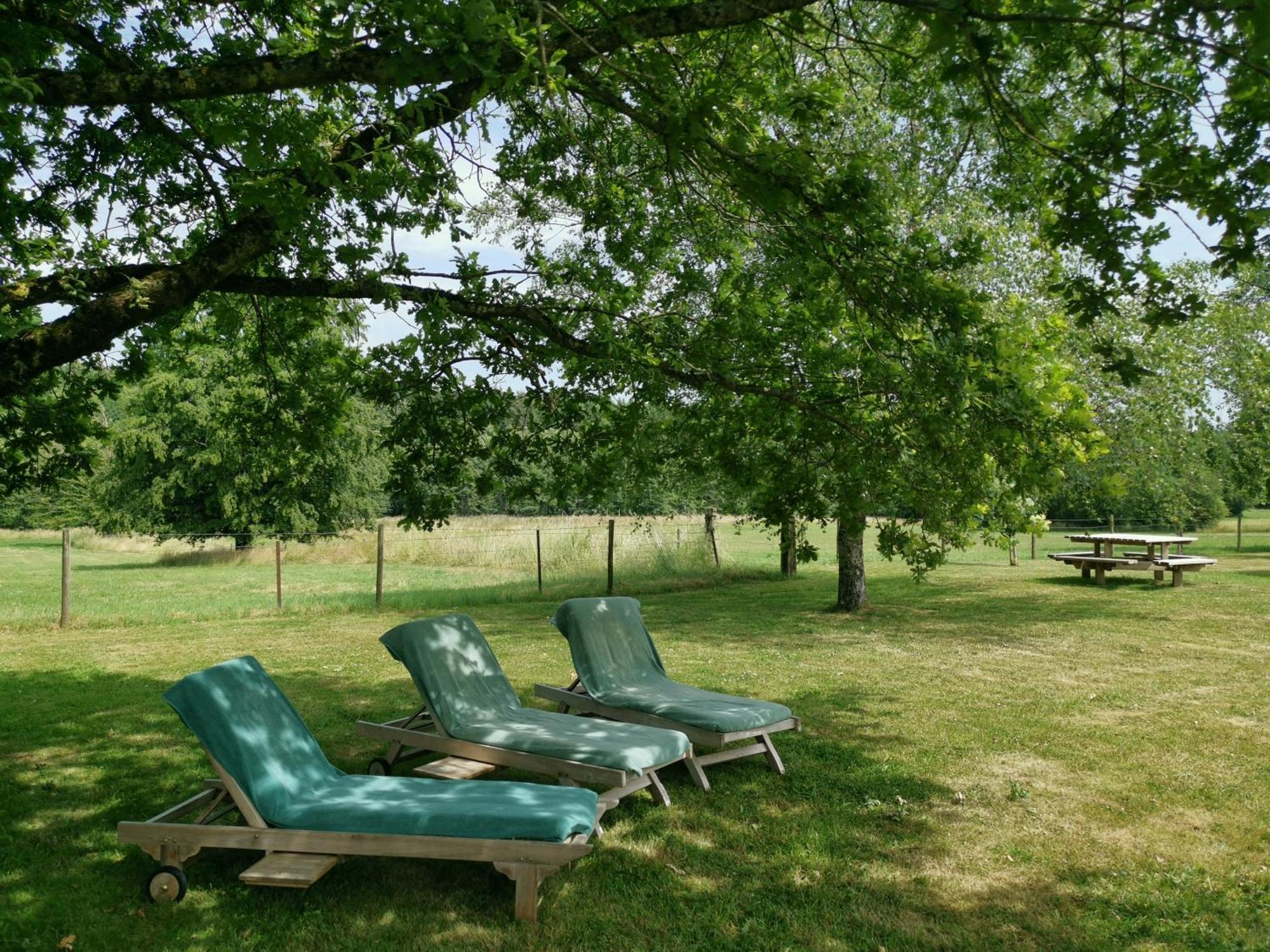 La Croix Bala Villa Signy-le-Petit ภายนอก รูปภาพ